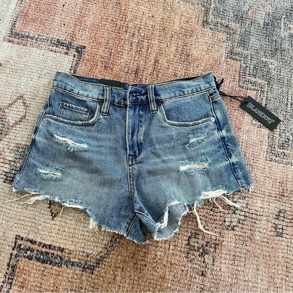 NWT Blank NYC Barrow Top Notch Distressed Shorts sz 26